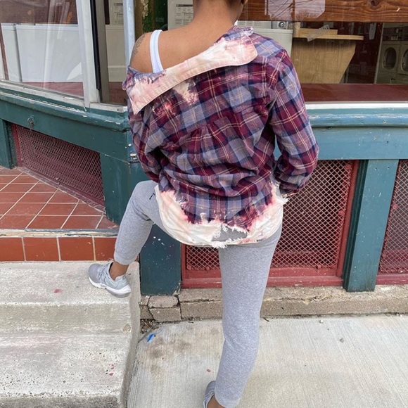 Distressed flannel - Picture 4 of 4